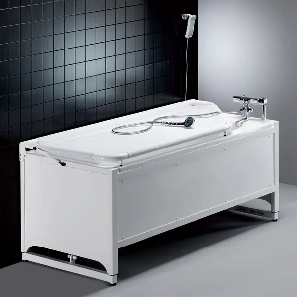 Pressalit badekar, høyderegulerbart, med stellebord